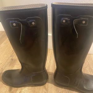 Hunter boots glossy black